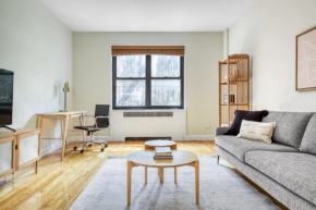 UES 1BR w Elevator nr Bloomingdales NYC-639